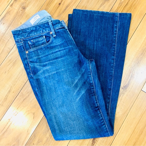 GAP sexy bootcut boot cut denim jeans blue super stretch trending 30 waist 4 - Picture 3 of 7